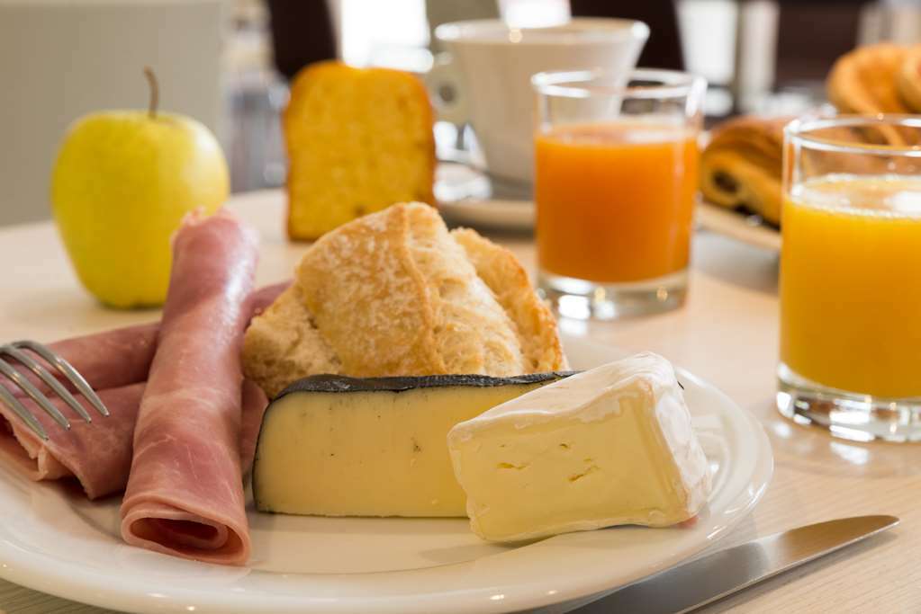 Brit Hotel Confort Le Limouzi Tulle Servicios foto